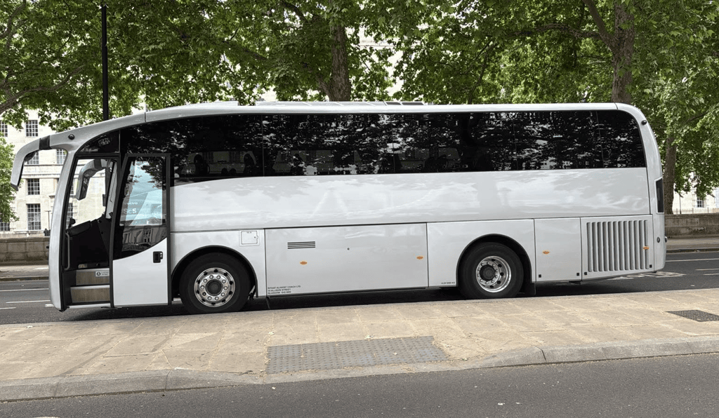 Ritaat Coach Bus
